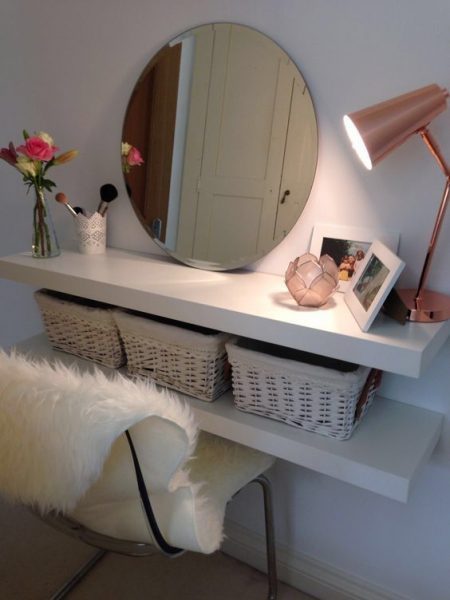 Small Apartment Vanity Ideas