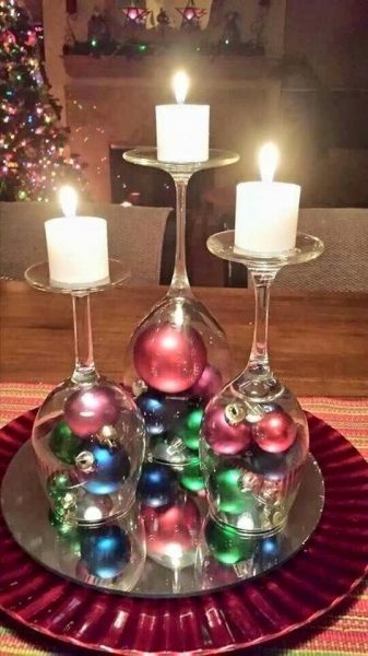 18 Stunning Christmas Centerpieces