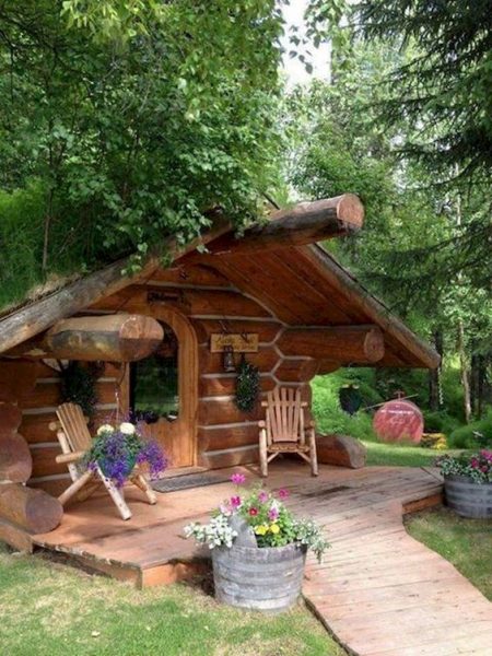 25 Amazing Tiny Cabins That Are The Perfect Retreat