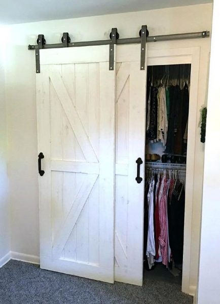 12 Cool Barn Door Closet Ideas You Can Diy 4581