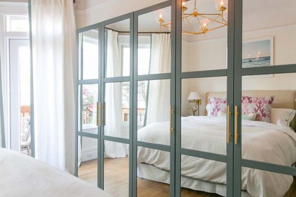 18 Amazing Mirror Closet Door Ideas