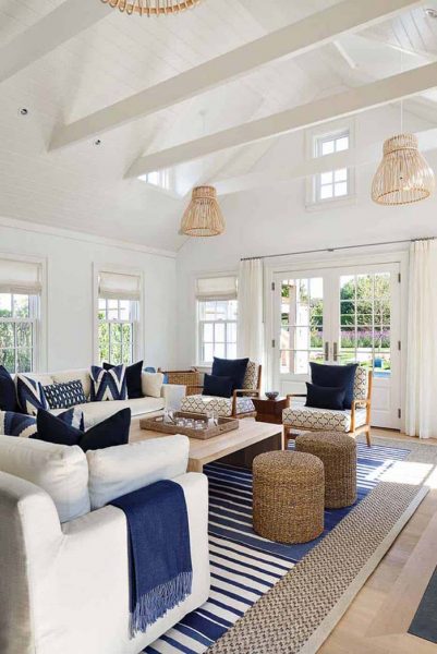 26 Beautiful Vaulted Ceiling Living Rooms