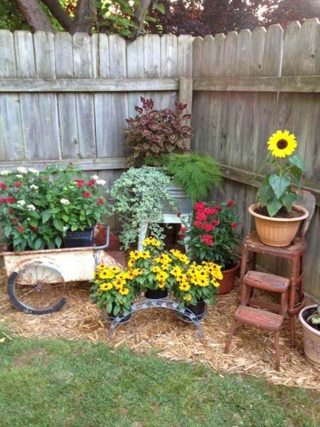 28 Beautiful Corner Garden Ideas And Designs 3908