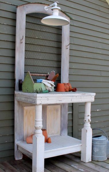 29 Best Potting Bench Ideas To Boost Your Garden Creativity