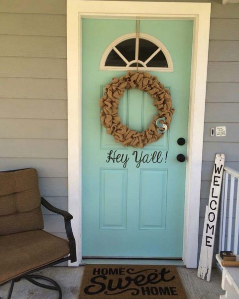 30 Best DIY Front Porch Sign Ideas That Will Look Beautiful All Year Long