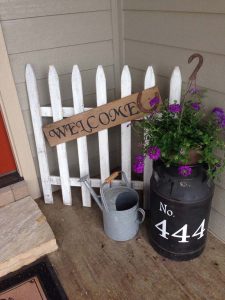 30 Best DIY Front Porch Sign Ideas That Will Look Beautiful All Year Long