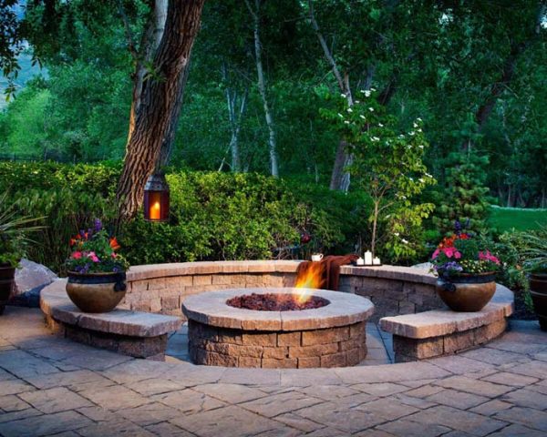 30 Best Round Fire Pit Ideas For Memorable Summer Nights