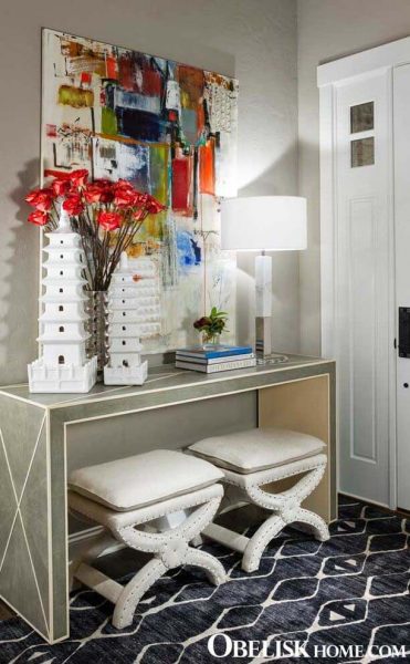 37 Amazing Entry Table Ideas To Make a Great First Impression