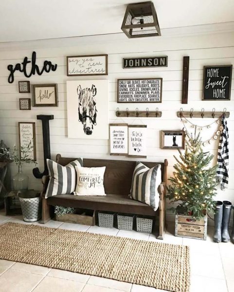 30 Best Farmhouse Entryway Decor Ideas To Add Unique Rustic Look