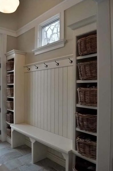 25 Amazing Ideas To Organize Your Mudroom That Will Enhance Your Home