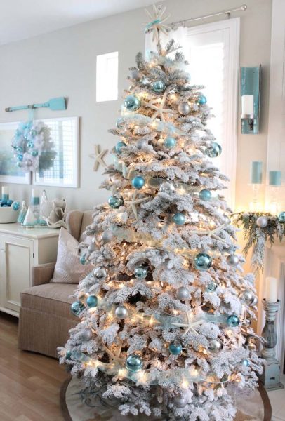 35 Lovely DIY Coastal Christmas Decorations