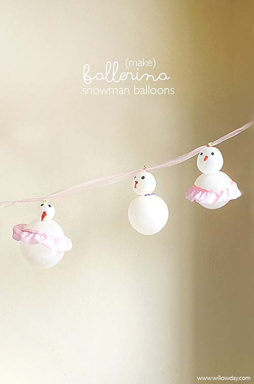 DIY Ballerina Balloon Snowman Garland #Christmas #snowman #crafts #decorhomeideas