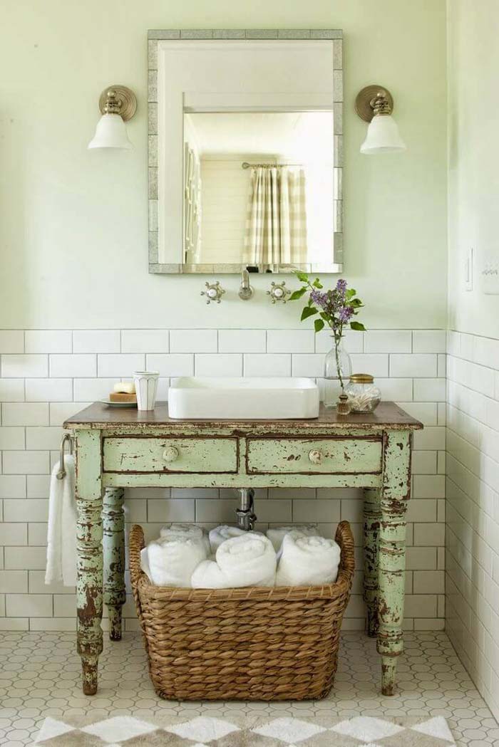 Repurposed Antique Table Bathroom Vanity #shabbychic #bathroom #decorhomeideas