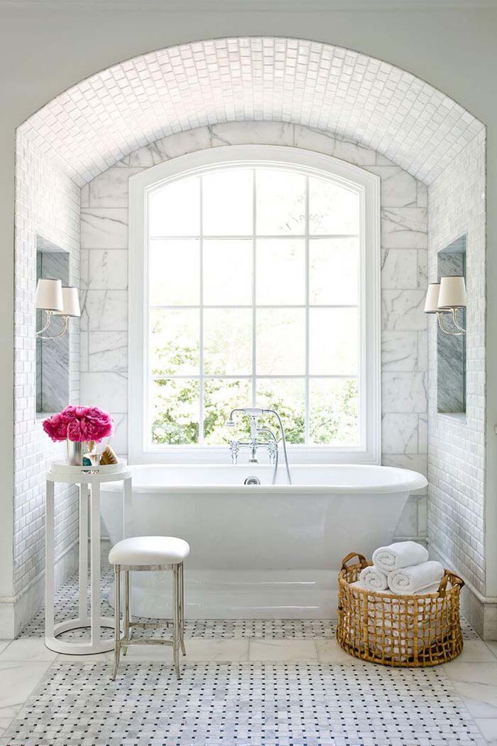 Tiled Bath Tub Nook with Window #shabbychic #bathroom #decorhomeideas