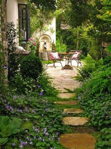 35 Beautiful Side Yard Ideas To Make Your Garden Complete