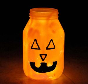 50 Spooktacular DIY Mason Jar Halloween Crafts For a Budget-Friendly ...