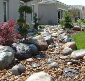 28 Best Dry River Bed Landscaping Ideas To Add More Visual Appeal To ...