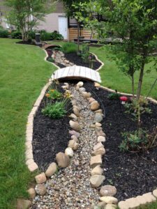 28 Best Dry River Bed Landscaping Ideas To Add More Visual Appeal To ...