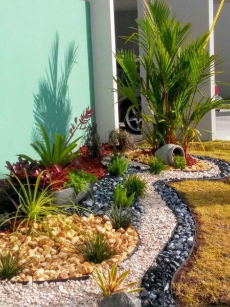 43 Amazing River Rock Landscaping Ideas To Spruce Up Your Garden