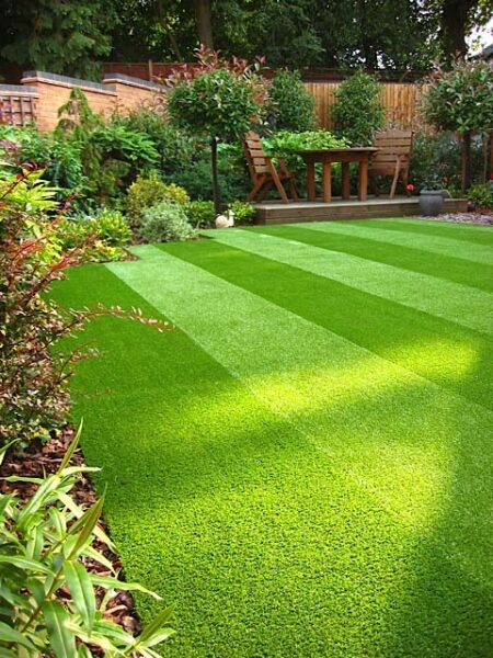 28 Best Small Backyard Turf Ideas To Enhance Your Outdoor Space