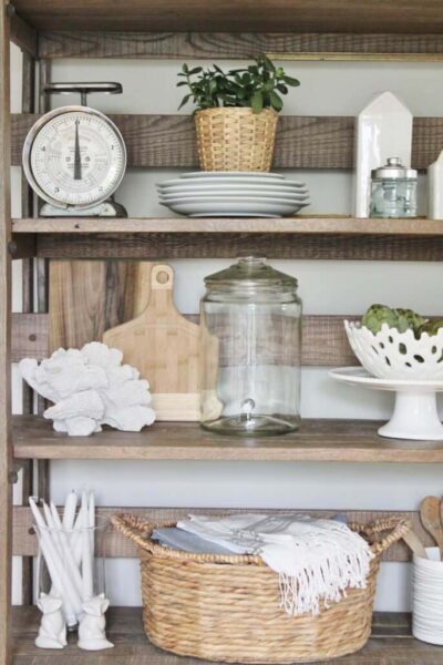 32 Best Farmhouse Shelf Decor Ideas and Designs