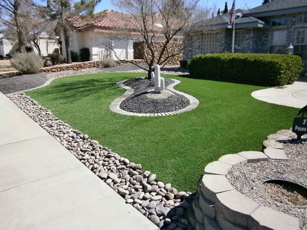 15 Artificial Grass and Rock Landscaping Ideas To Create The Perfect ...