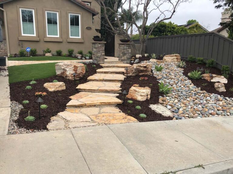 27 Amazing Front Yard River Rock Landscaping Ideas To Wow Your Neighbors