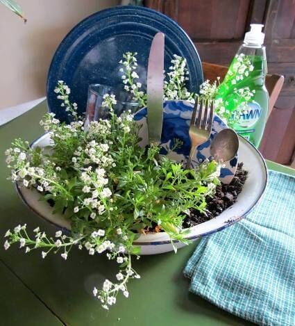 Old Sink Miniature Garden