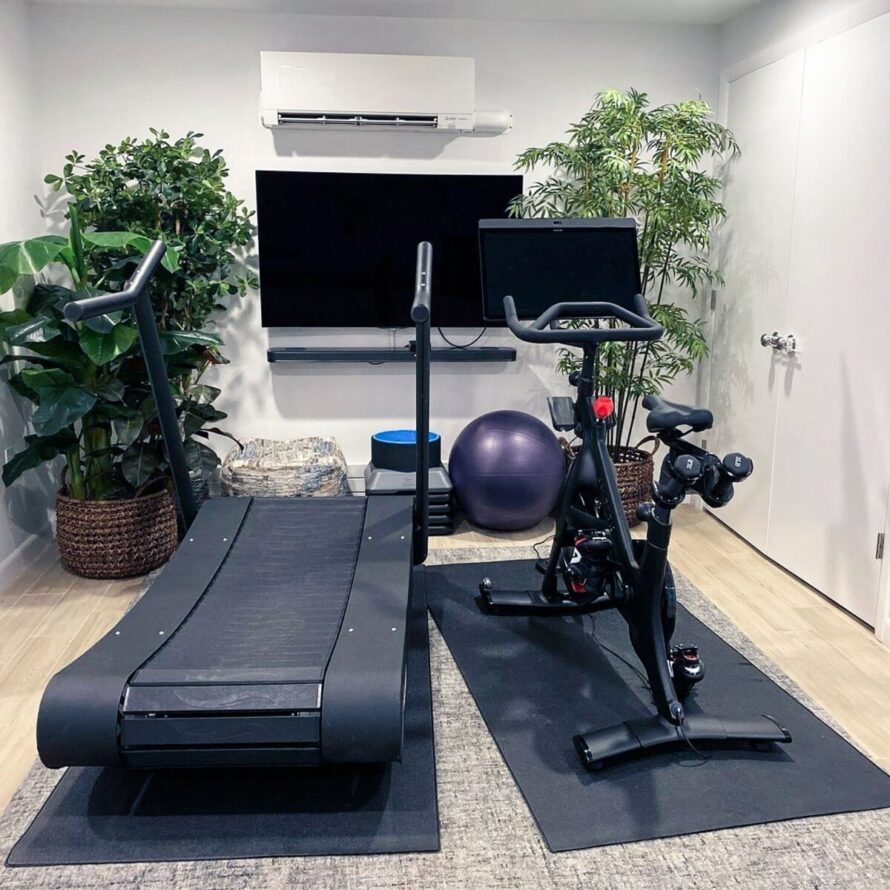 16 mini gym at home ideas 10