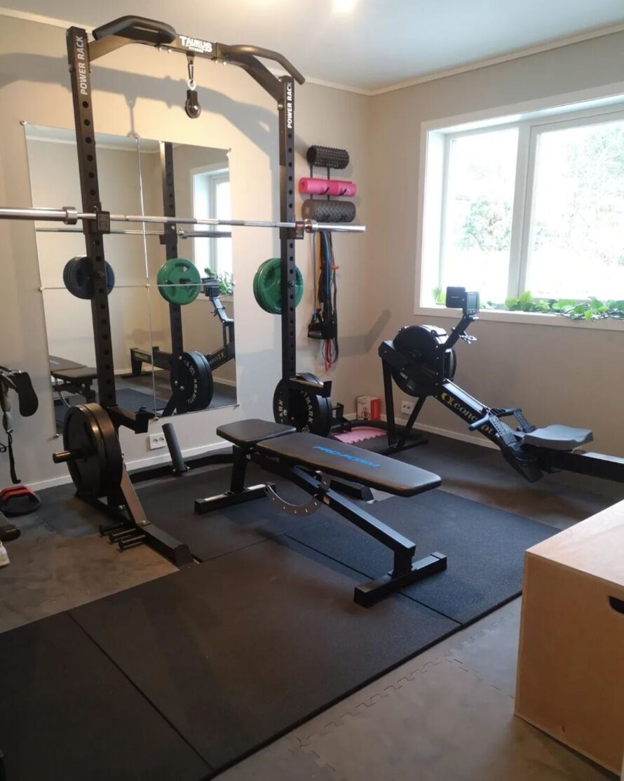 16 mini gym at home ideas 9