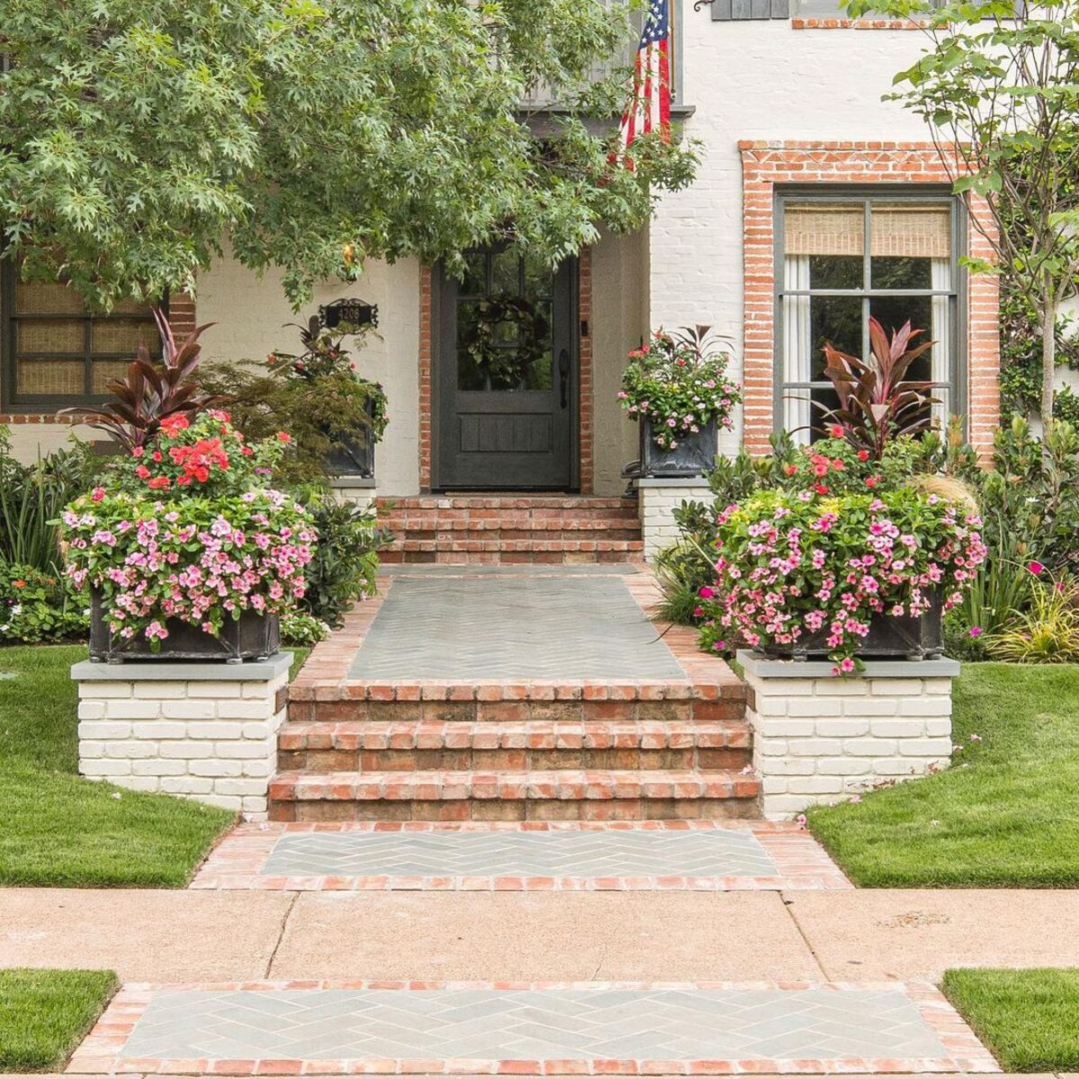 17 front of home landscaping ideas 9