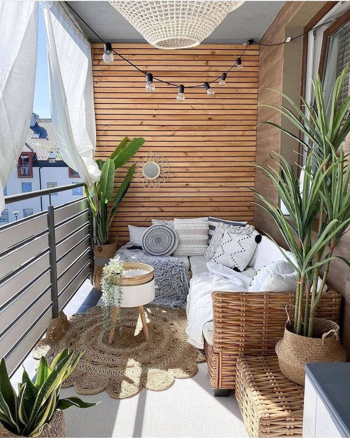 19 small balcony decorating ideas 11