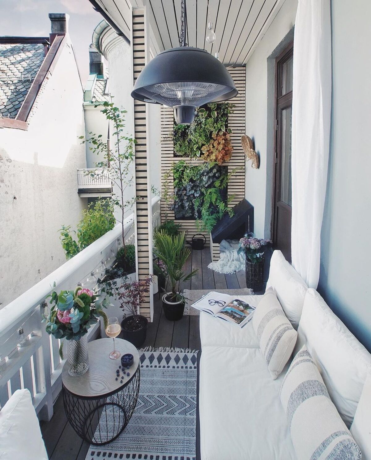 19 small balcony decorating ideas 15