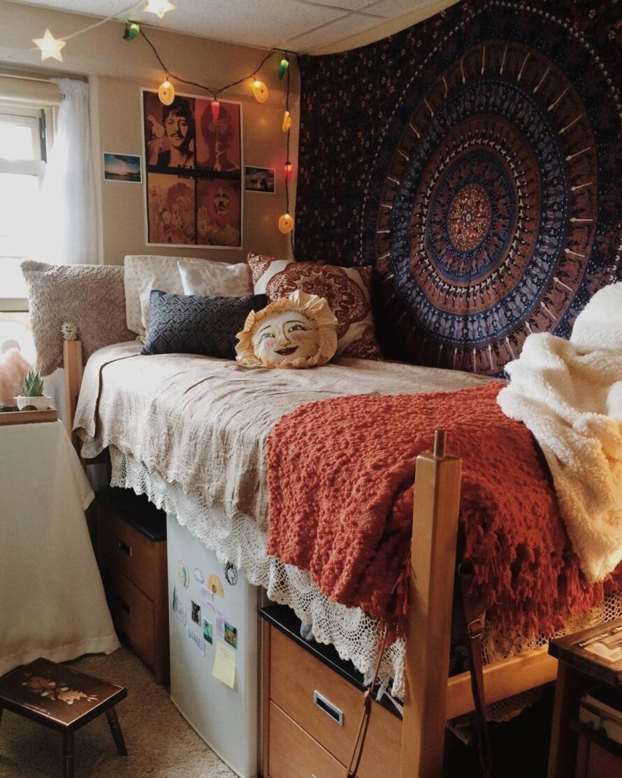 cozy college dorm 15