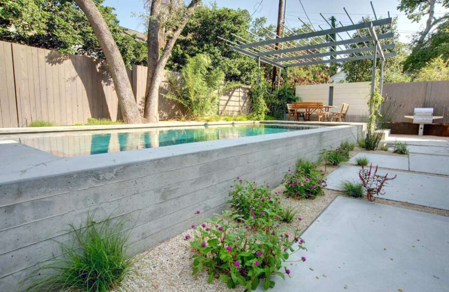 creative landscaping ideas for above ground pools 17