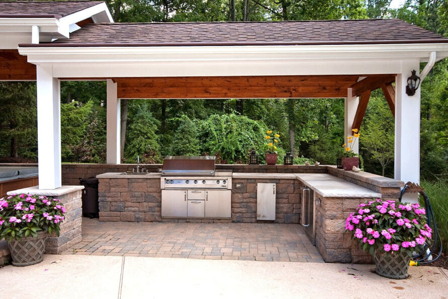 ideas-for-designing-a-covered-grill-area-5