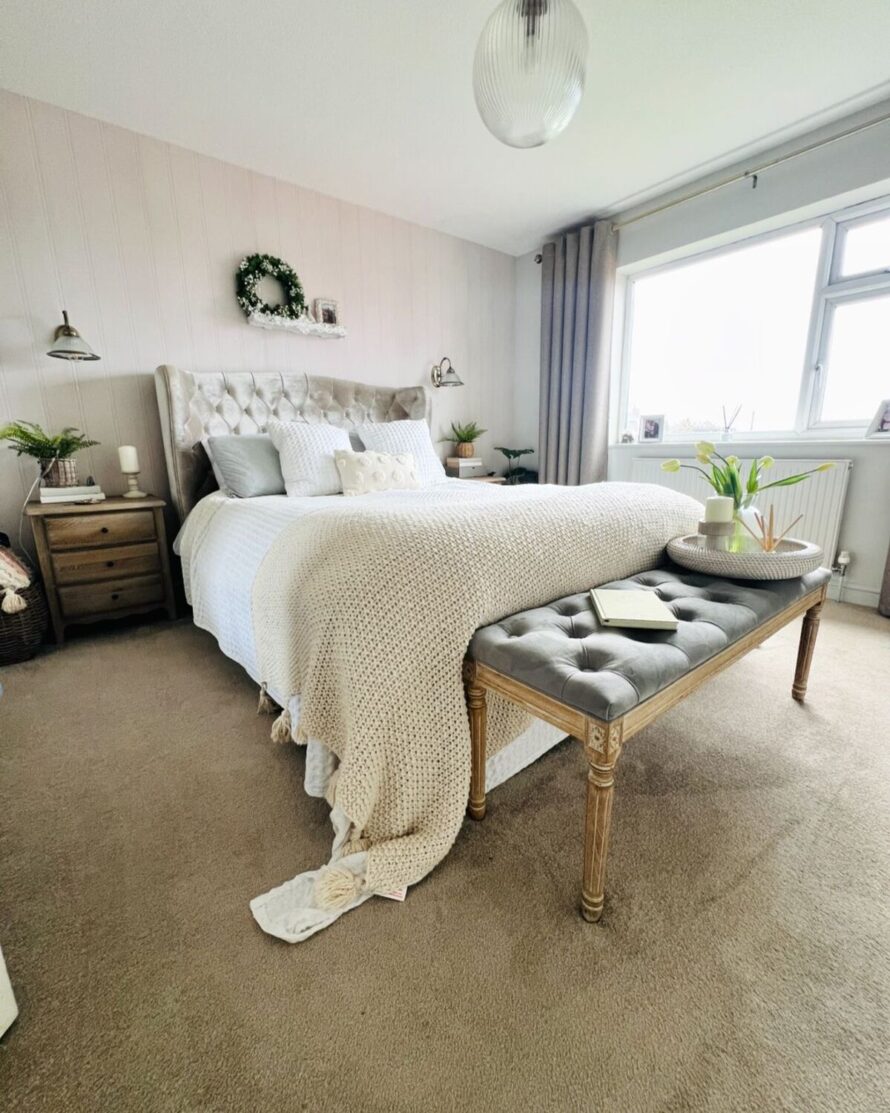 serene-neutral-minimalist-bedroom-ideas-6