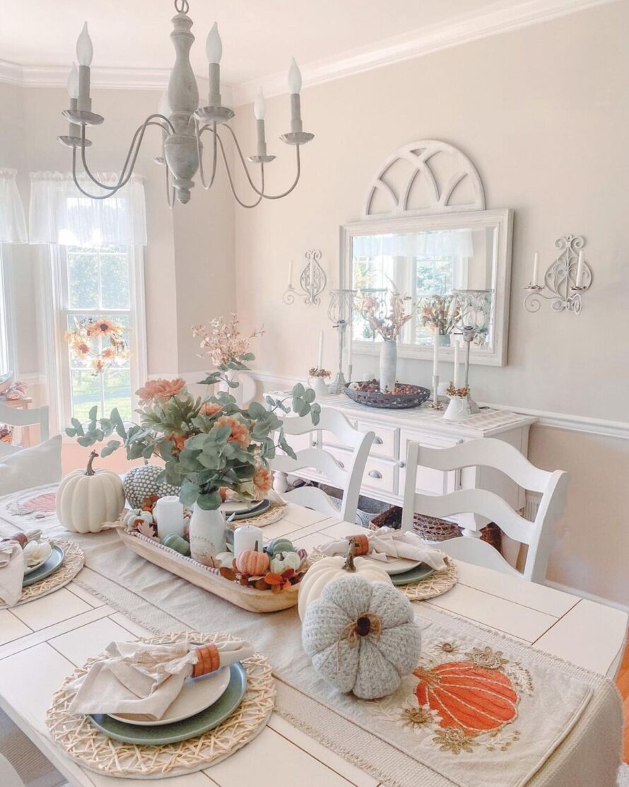 charming farmhouse fall decor ideas 21