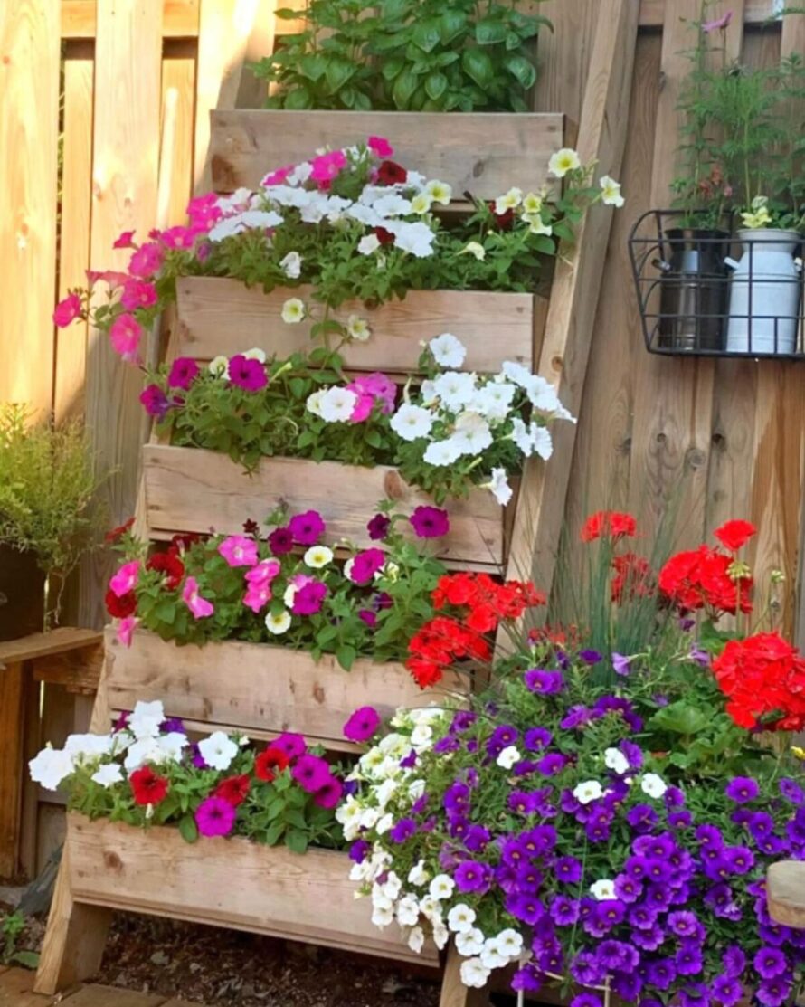 creative diy flower garden ideas 2