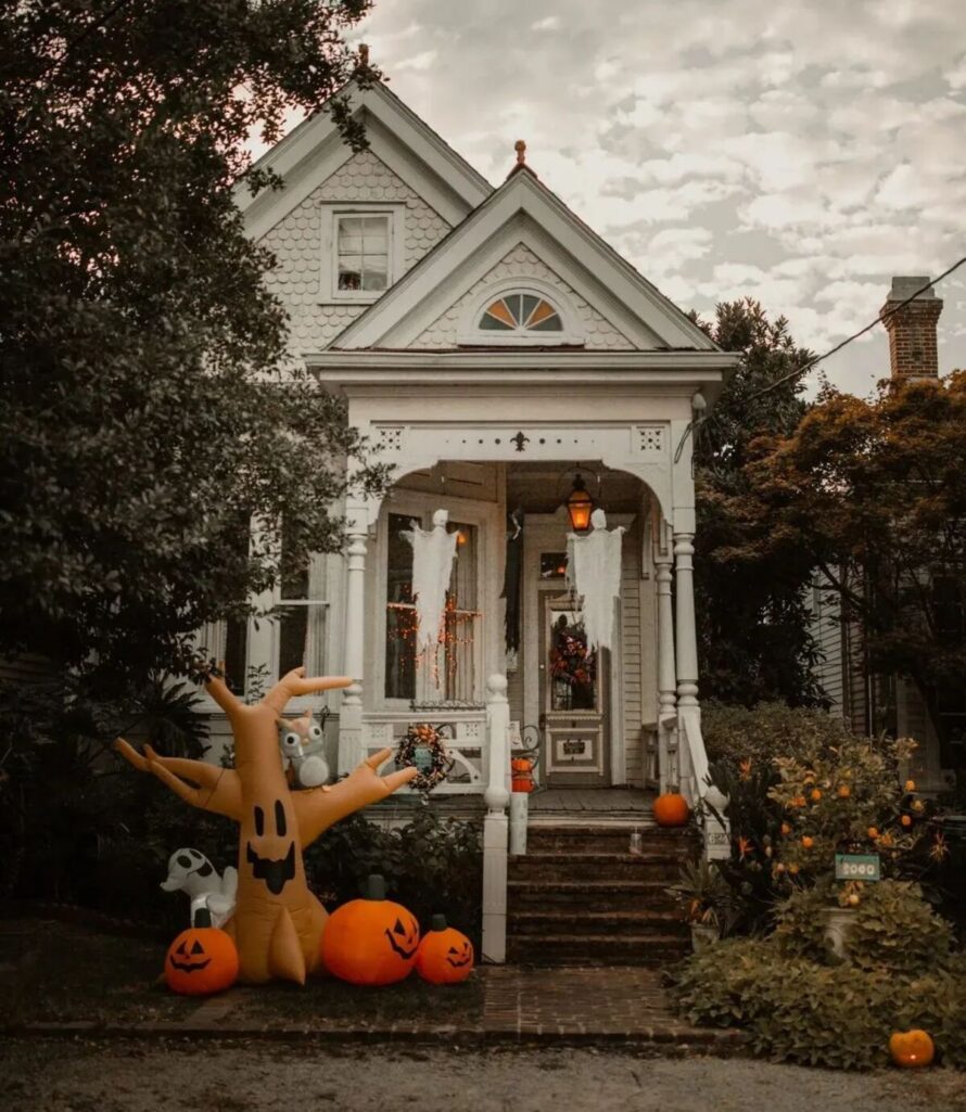 fun outdoor halloween decoration ideas 10