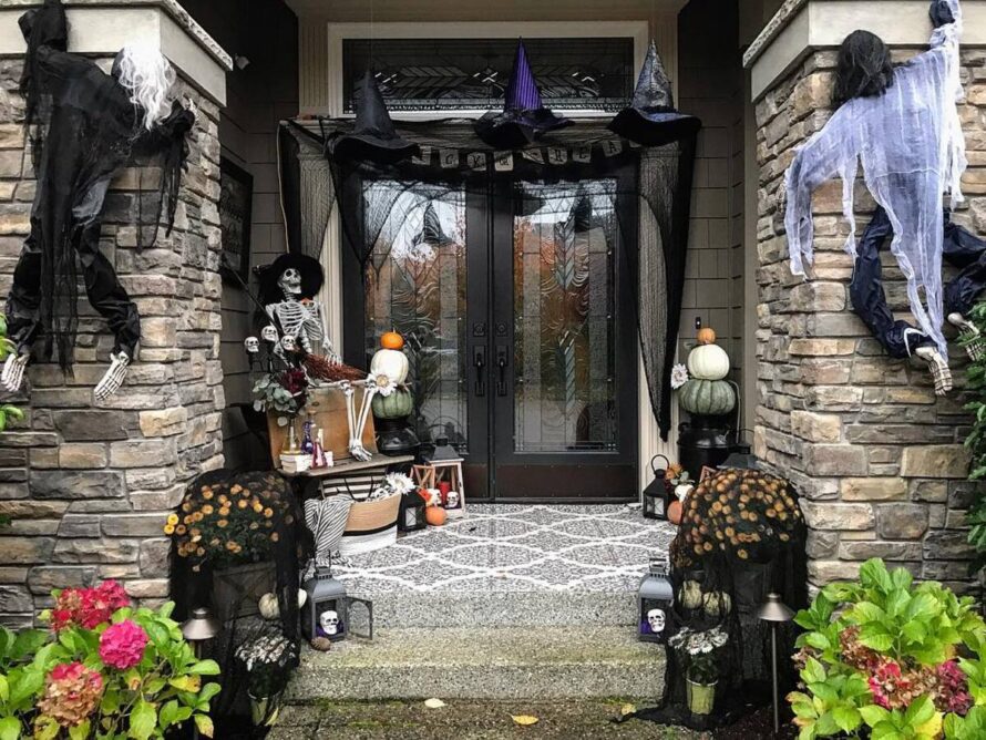 fun outdoor halloween decoration ideas 13