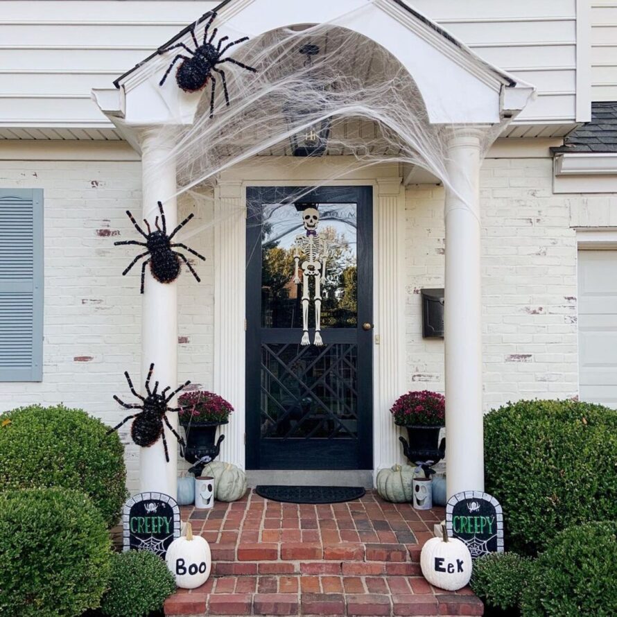 fun outdoor halloween decoration ideas 17