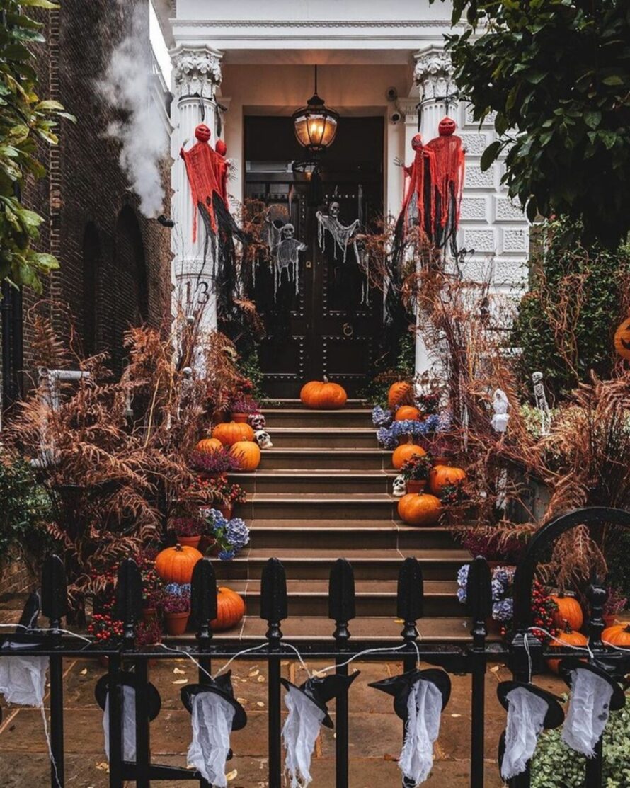 fun outdoor halloween decoration ideas 5