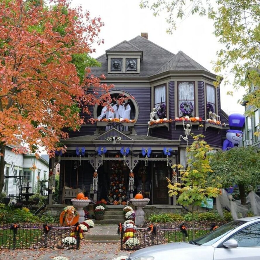 fun outdoor halloween decoration ideas 6