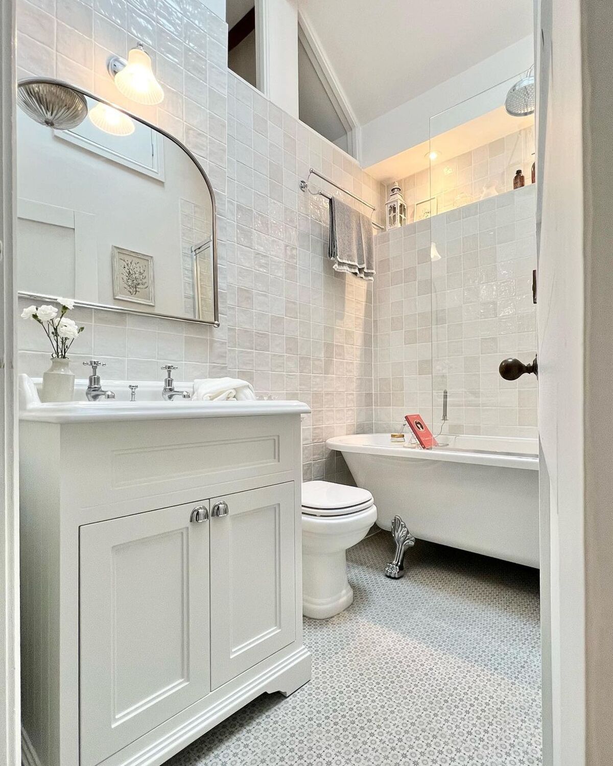 20 small bathroom makeovers 7