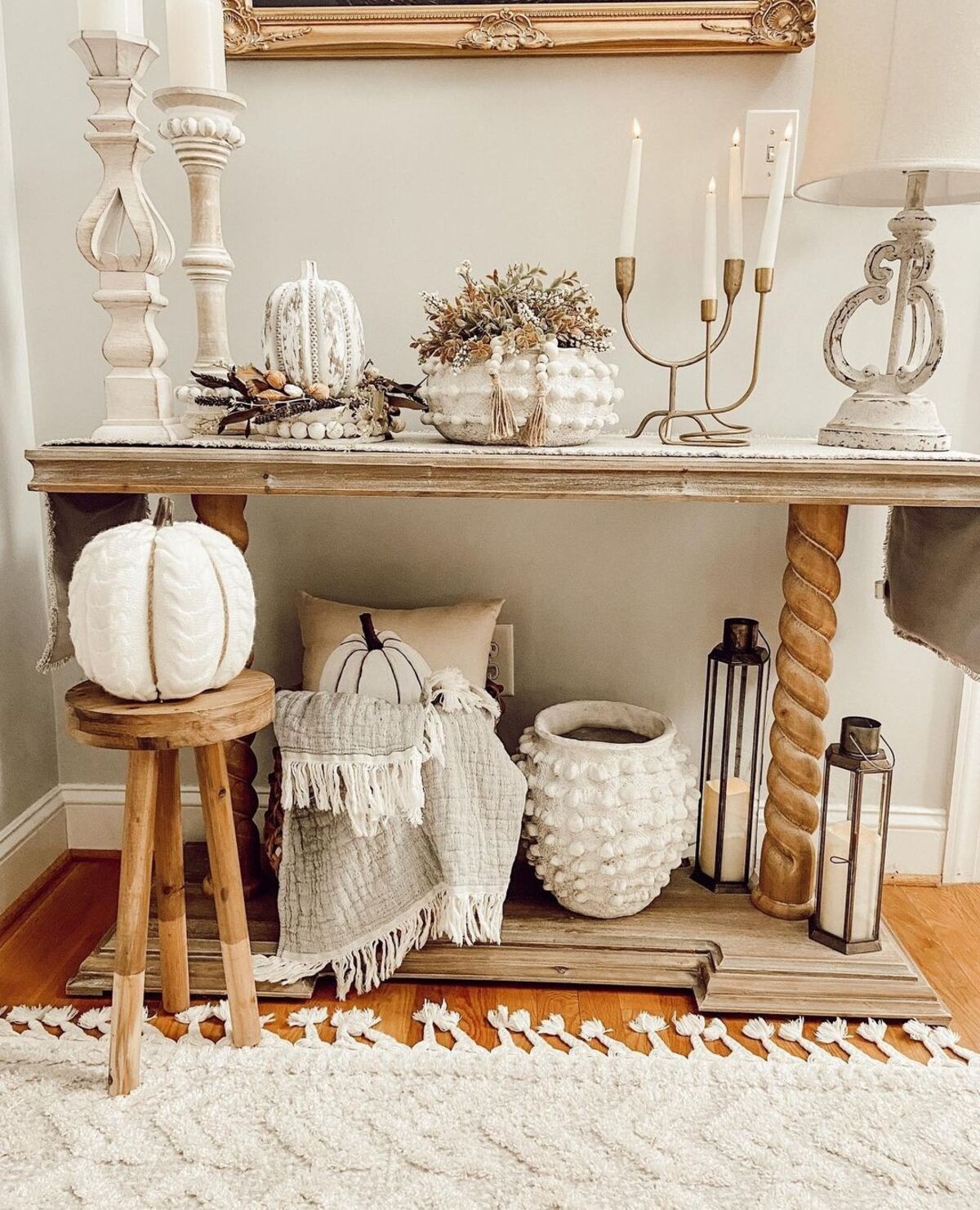 moody fall decor ideas 14