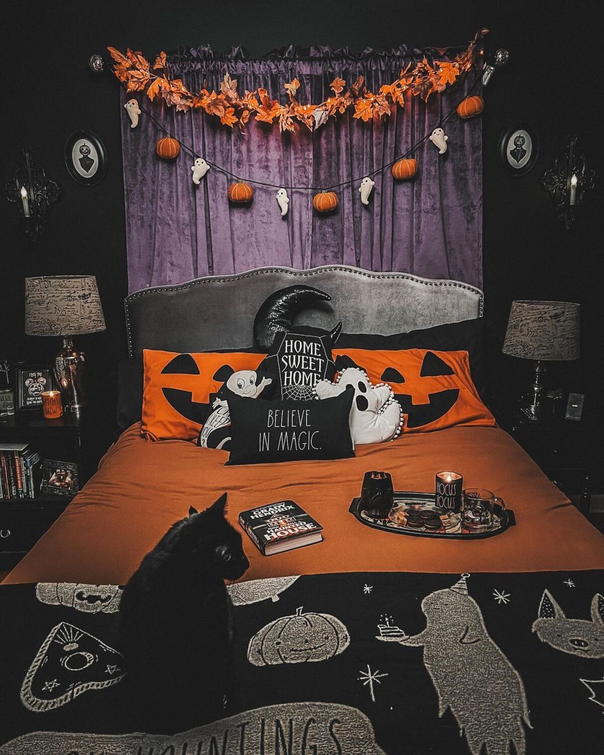 spooky halloween bedroom decor ideas 11