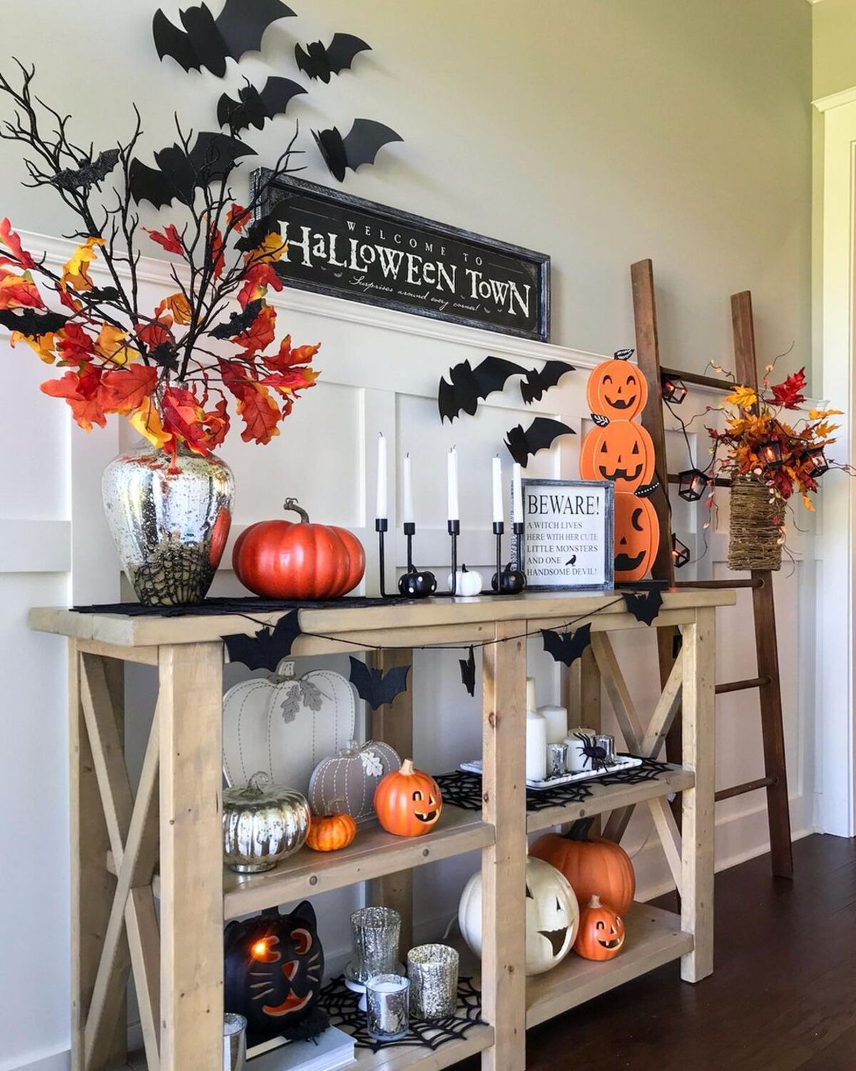 spooky halloween entry table decorations 4