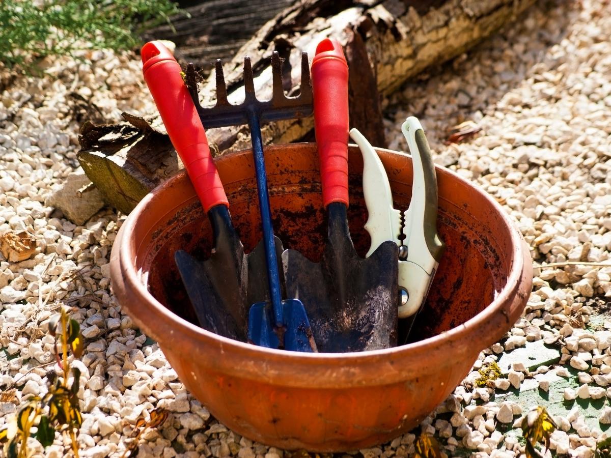 weekend diy garden projects for August 12