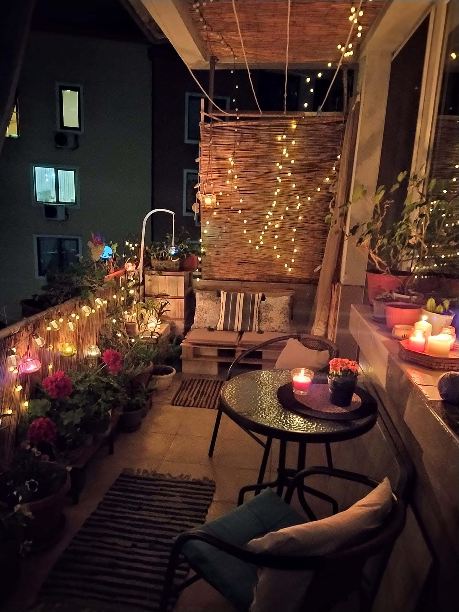 19 small balcony decorating ideas 23